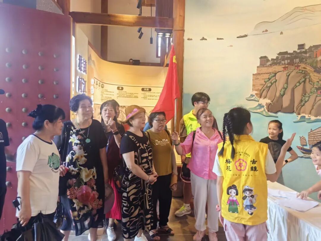 当“小先生”遇见千年古镇：梅花镇的孩子如何讲活家乡故事？