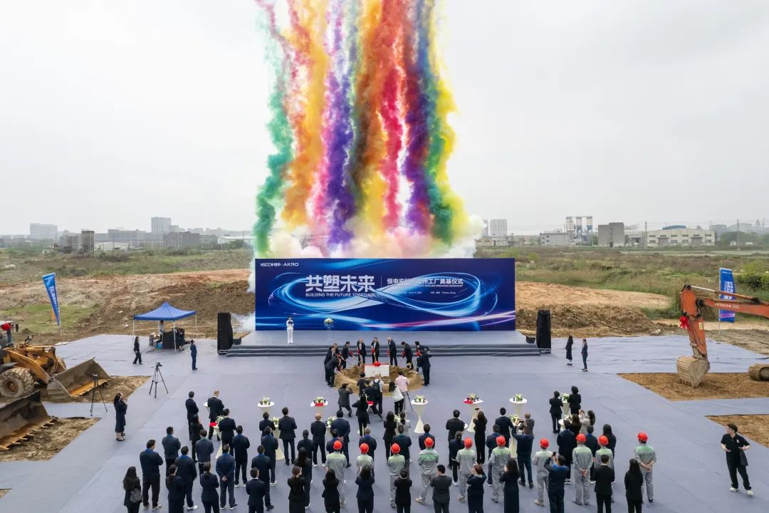上半年经济数据出炉，5E对战
4项指标排全市第一！