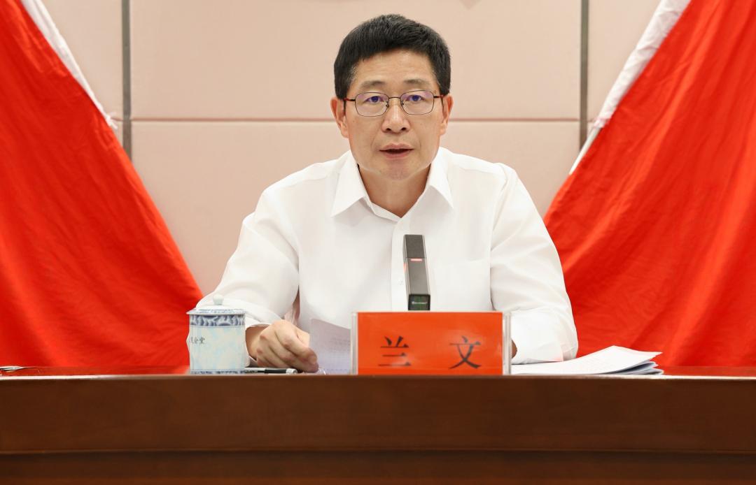 中国共产党5E对战平台
第二届委员会第二次全体会议召开