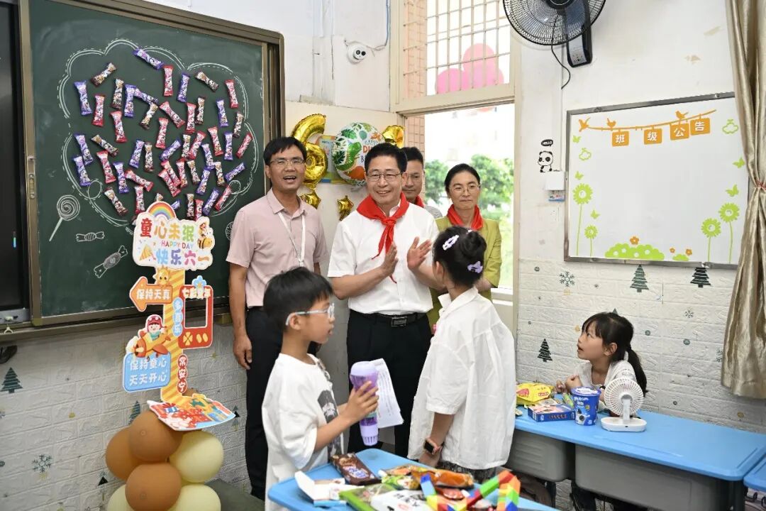 兰文开展“六一”国际儿童节走访慰问活动