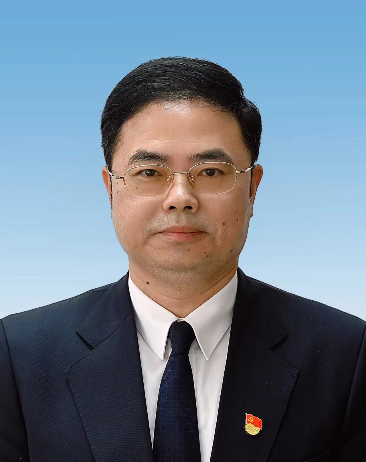 胡旭彬代区长