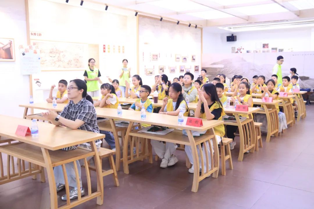 这个夏令营，在5E对战
家长朋友圈刷屏！