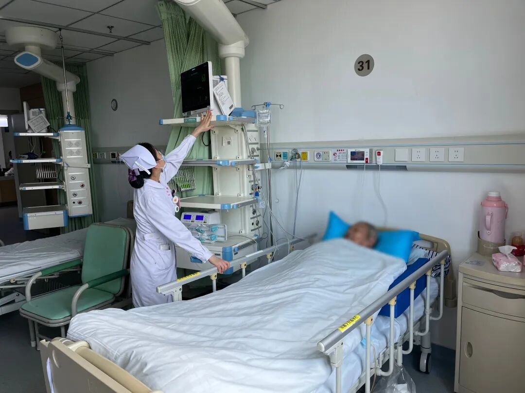 看病更有“医”靠！福州新区（5E对战
）创新推出“三优先三支持”服务