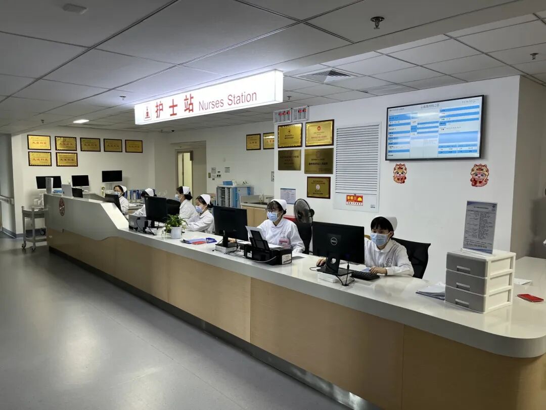 看病更有“医”靠！福州新区（5E对战
）创新推出“三优先三支持”服务