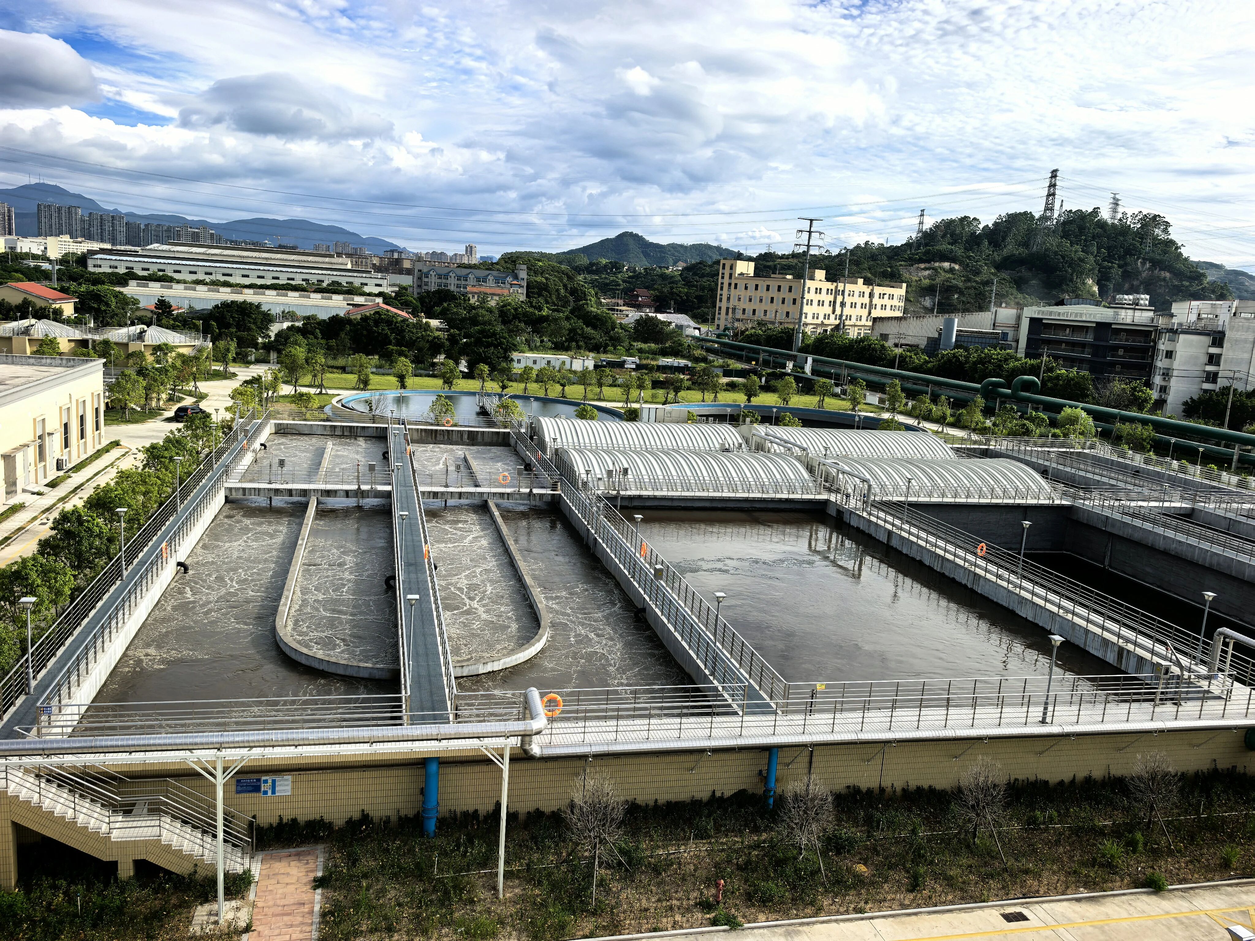 5E对战
城区污水处理厂二厂正式揭牌投用