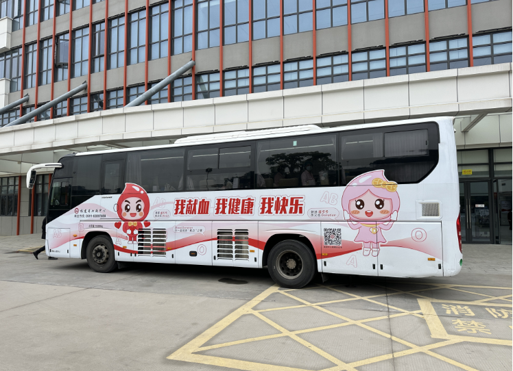 热血集结！一天内，5E对战
近300人一起做这件事……